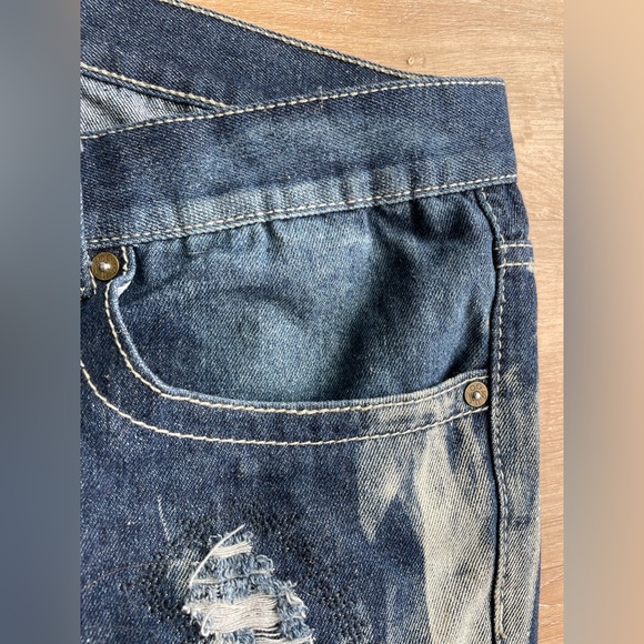 OG Jeans Frosted and Distressed Denim - Picture 5 of 10